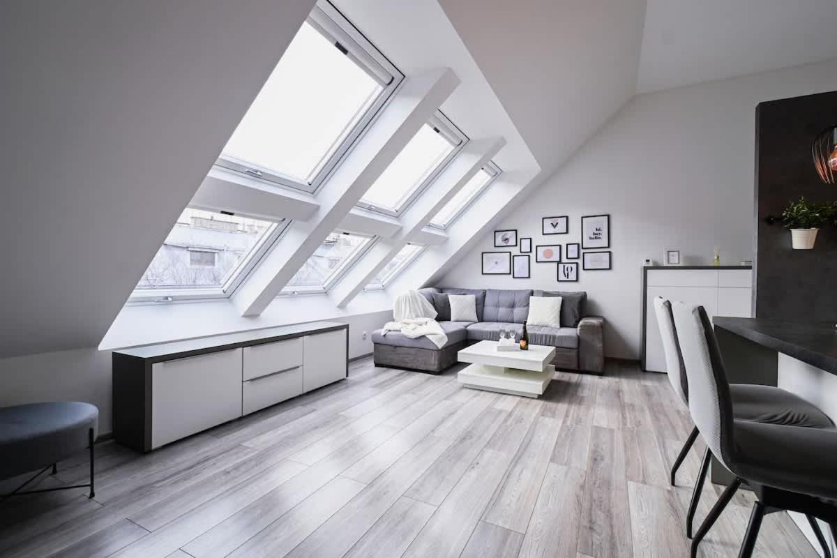 Luxury Apartment In The City Center Pressburg Exterior foto