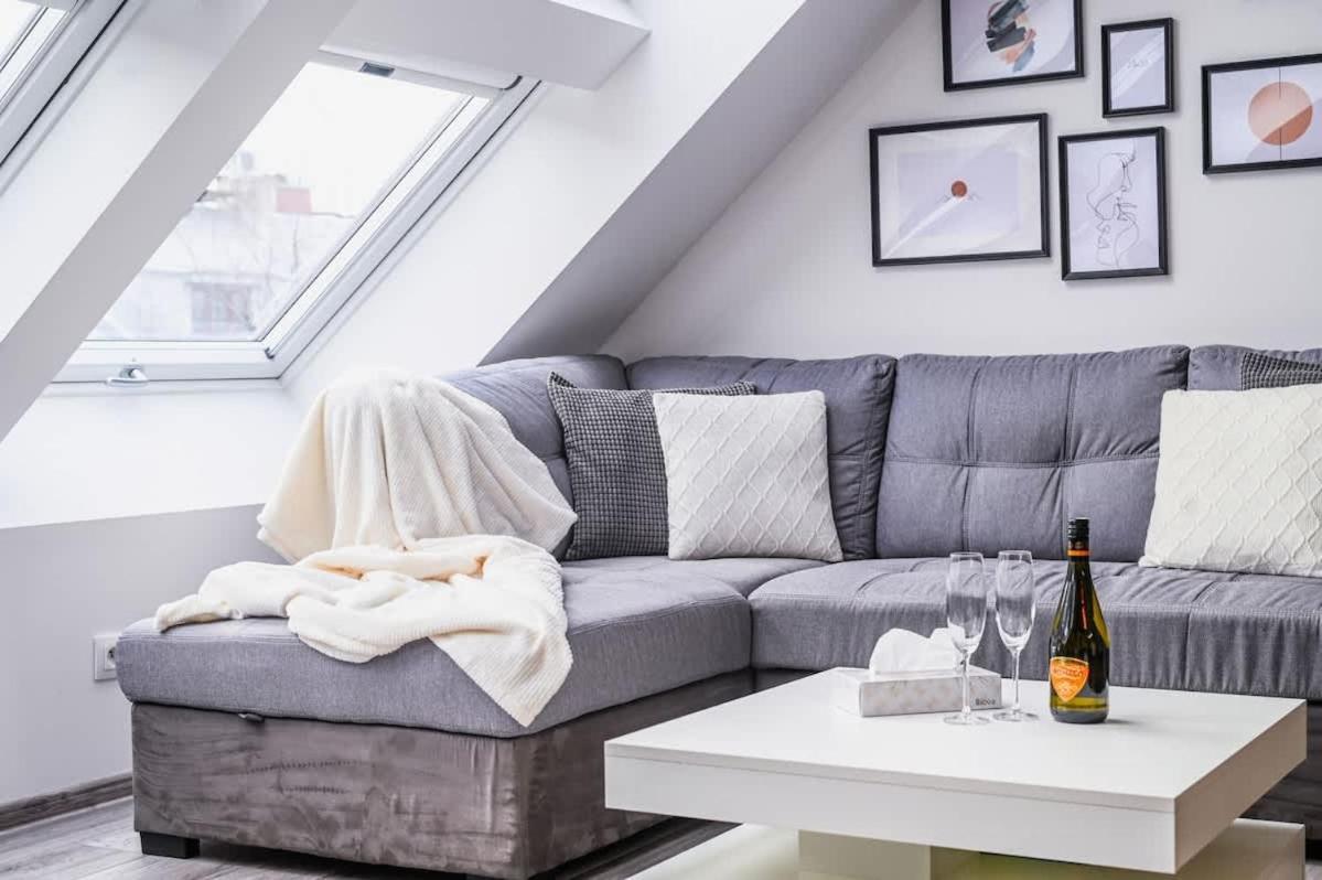 Luxury Apartment In The City Center Pressburg Exterior foto